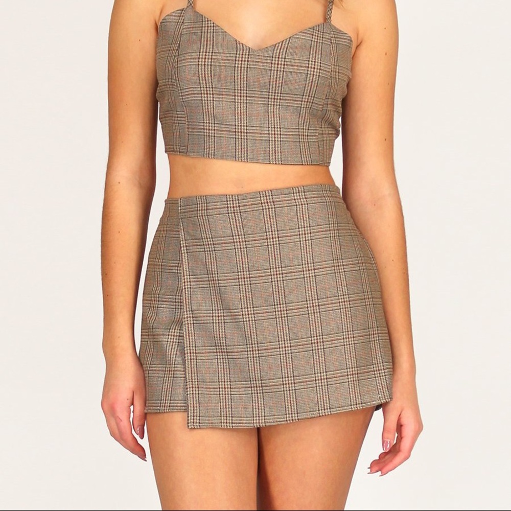 Purrr Melrose Beige Plaid Skort